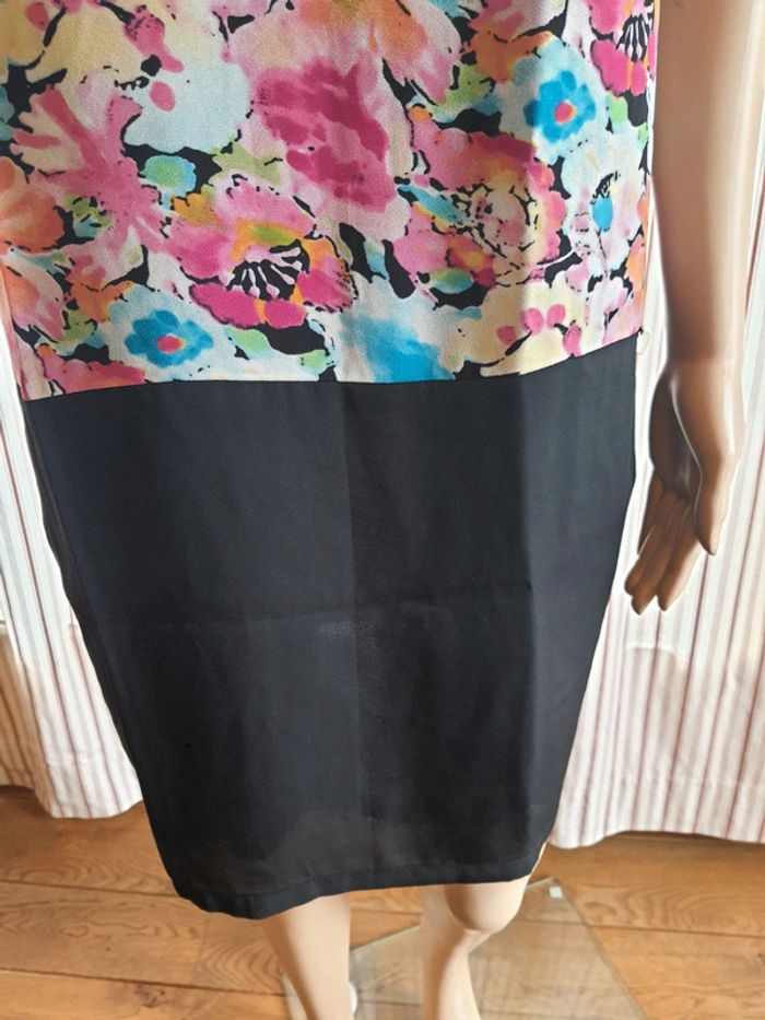 Robe Gaudí jeans noire et Fleuries taille 44 - photo numéro 8