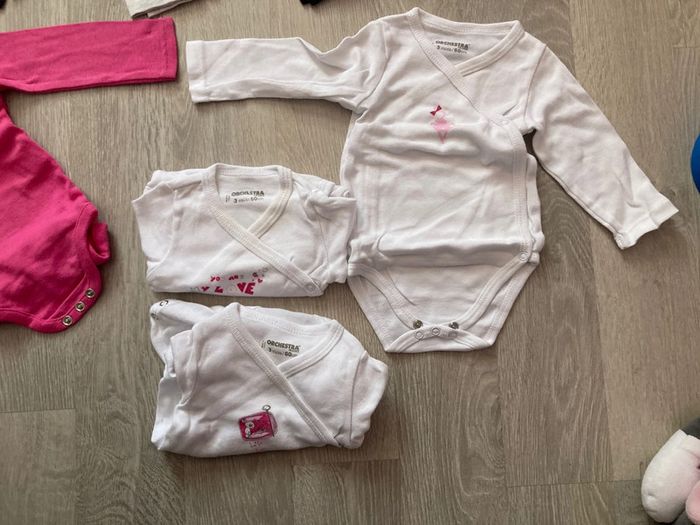 Lot 3 mois fille - photo numéro 2