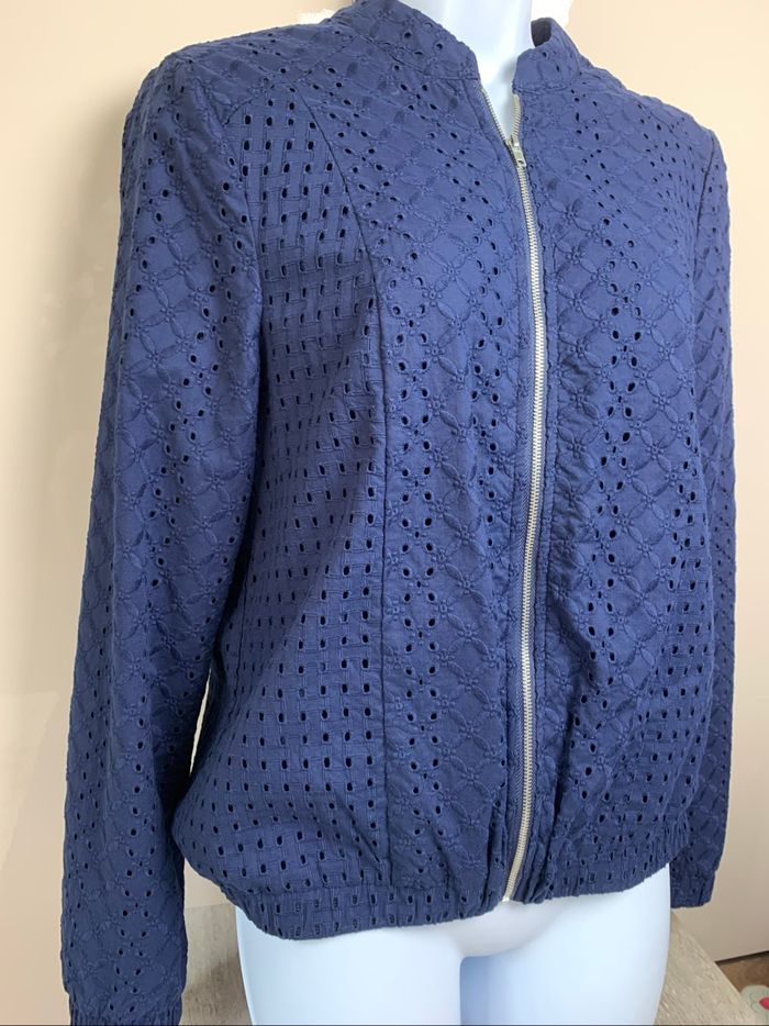 Veste légère avec broderie anglaise - taille 38 - neuf - photo numéro 3