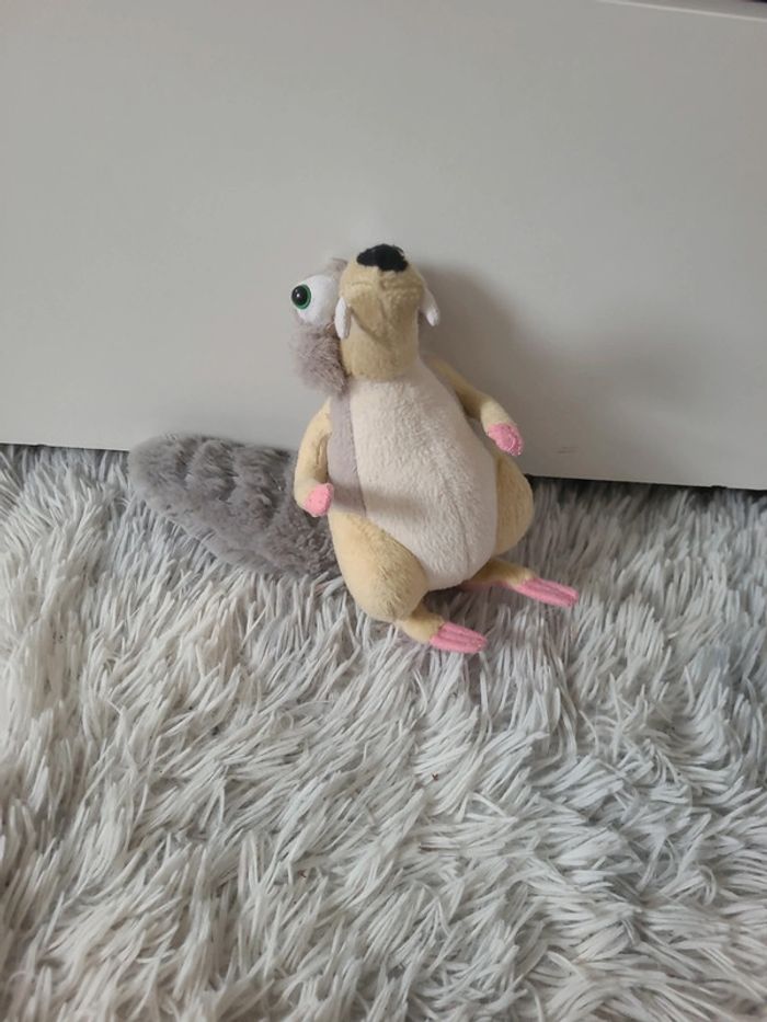 Peluche scrat l'âge de glace