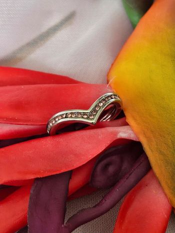 Bague avec zirconium rose en acier inoxydable