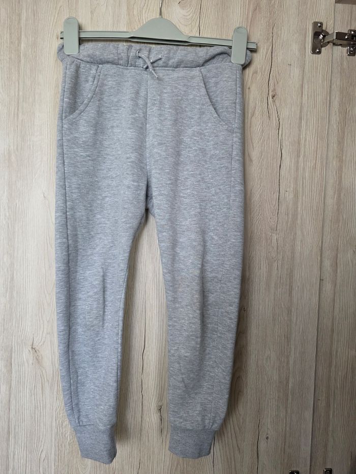 ENSEMBLE JOGGING À CAPUCHE GARÇON MARQUE LA HALLE - photo numéro 4