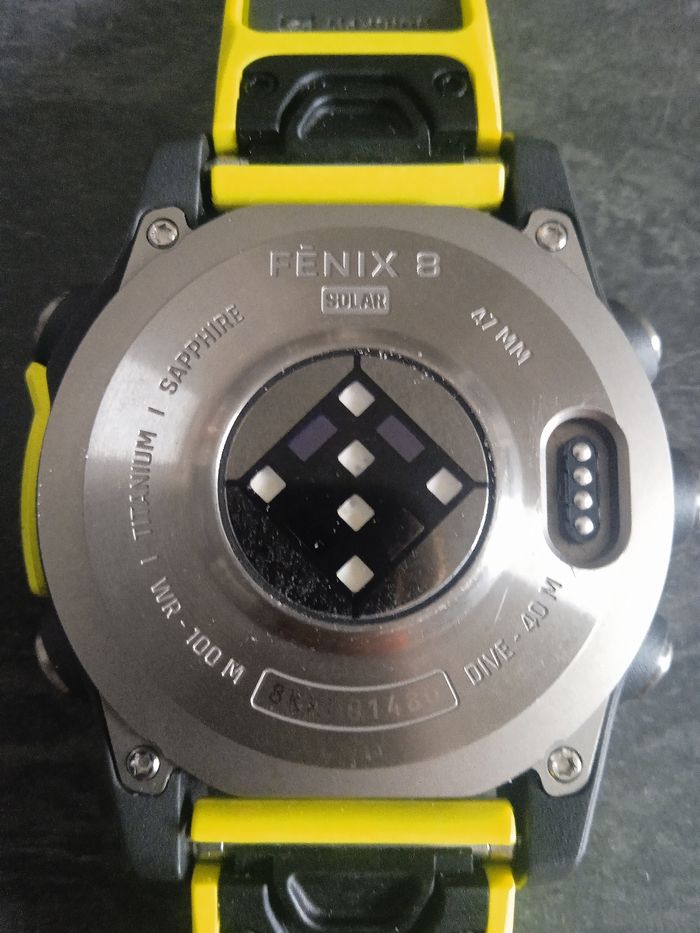 Garmin Fenix 8 47mm saphir Solar - photo numéro 3