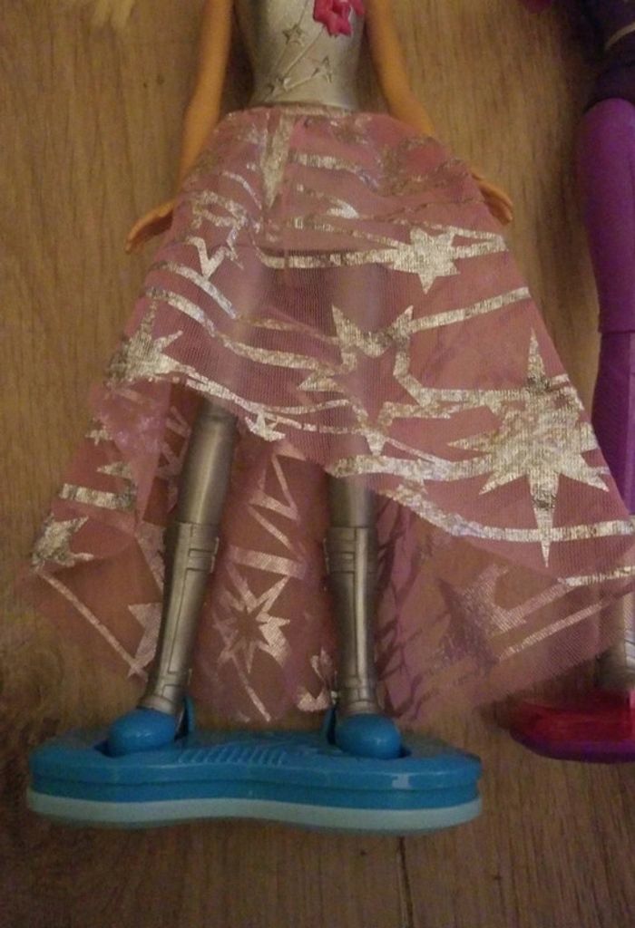 Barbie du futur lot - photo numéro 3