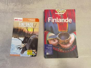 Lot de 2 livres sur la Finlande