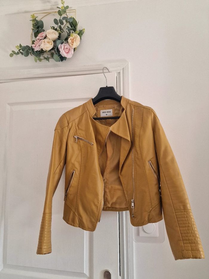 Veste perfecto simili cuir jaune moutarde - photo numéro 5