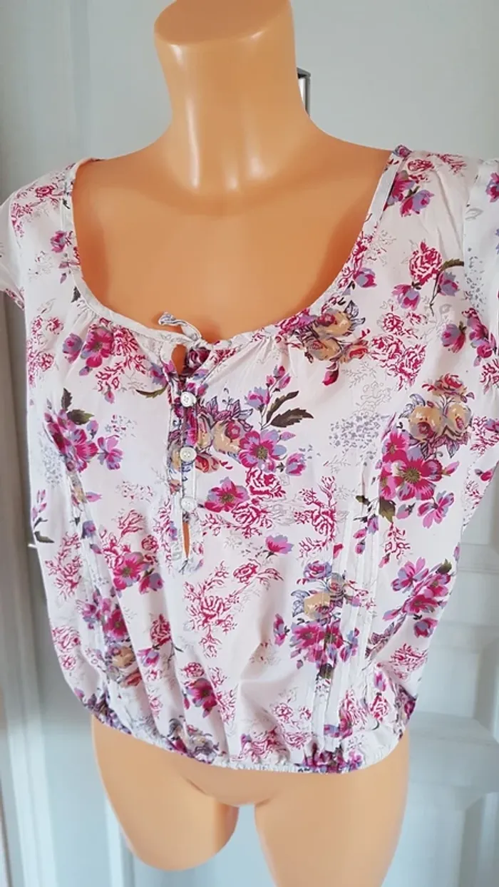 Blouse à fleurs taille 42 - photo numéro 3