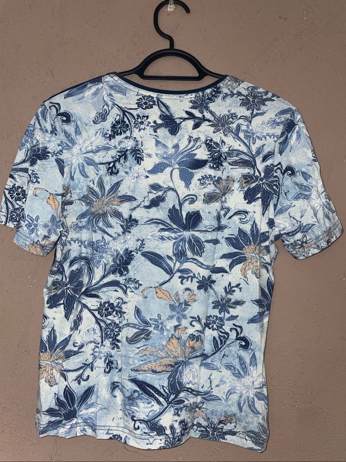 TEE shirt bleu - photo numéro 2