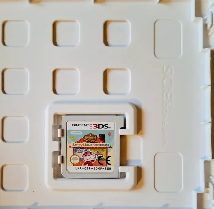Animal Crossing 3DS / Jeu nintendo 3DS/ 2DS / Animal Crossing / Animal Crossing Happy Home Designer - photo numéro 3