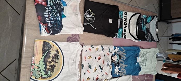 Lot de vêtements 6 ans - photo numéro 2