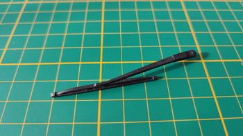 Essuie-glace gauche 100B pièce détachée Porsche 911 Carrera RS 2.7 1/8 1/8ème Altaya #B37