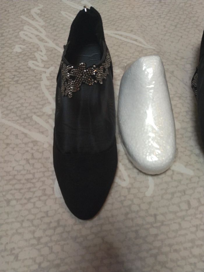 Chaussures de soirée neuves taille 40 - photo numéro 6