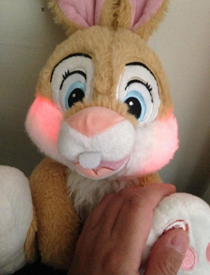 Peluche doudou Miss Bunny Disney Primark - photo numéro 10