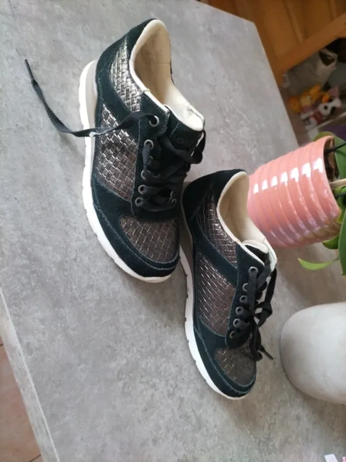 Baskets taille 36 UGG - photo numéro 9