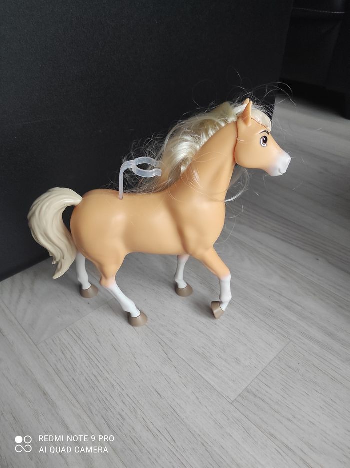 Cheval Mattel