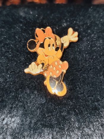 Pin's Minnie mouse Disney