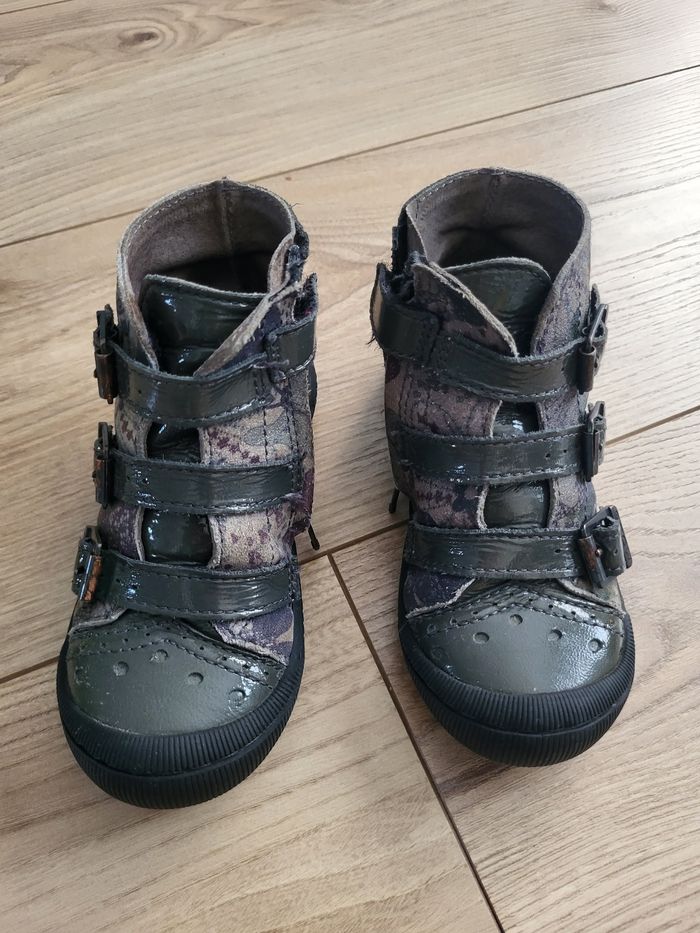 Chaussures hiver fille pointure 24 - photo numéro 2