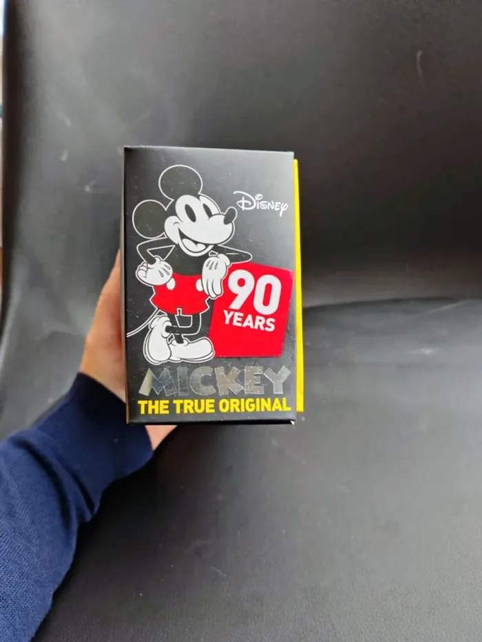 Funko POP ! Disney Mickey le vrai vinyle original 2018 exclusivité NYCC - photo numéro 3
