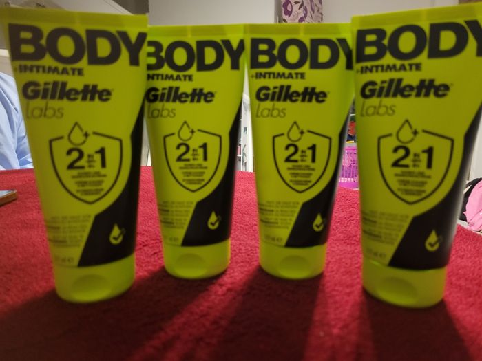 Gel hydratant et nettoyant gilette