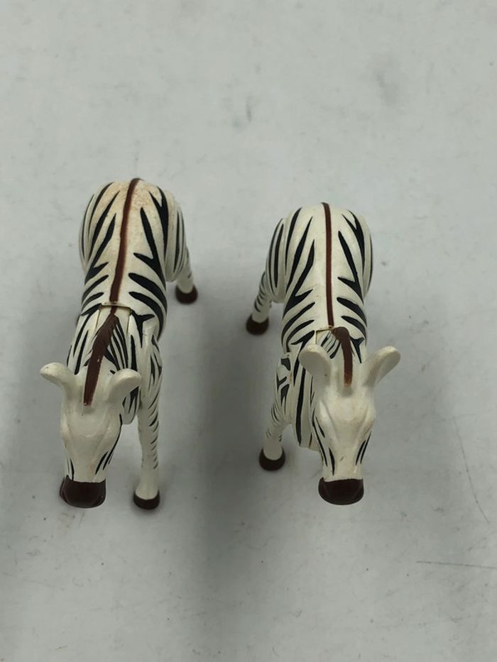 Figurines Playmobil Zoo / Savane duo de zèbres - photo numéro 6
