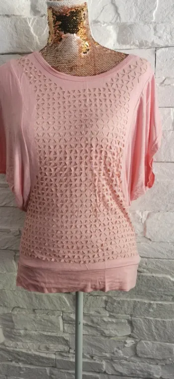 Haut rose 38 neuf