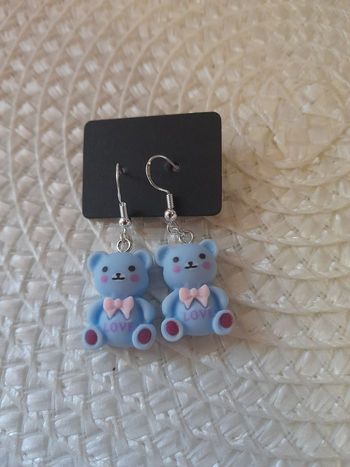 Paire de boucle d oreille bleu ourson love