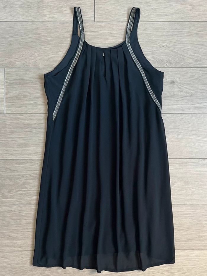 Robe noire en crêpe avec doublure Promod T-36