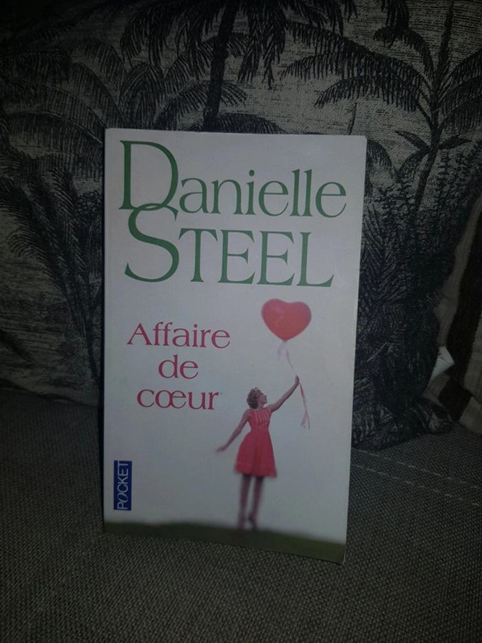 Livre Danielle Steel Affaire de cœur