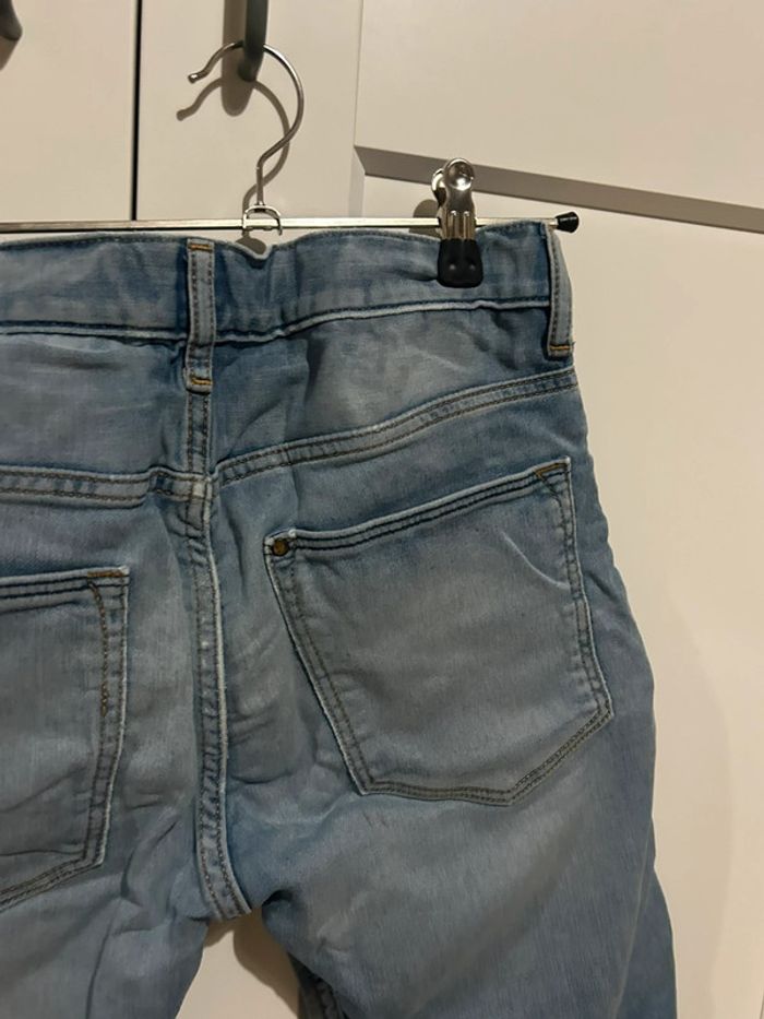 619 – bermuda / short en jean bleu clair H&M - photo numéro 9