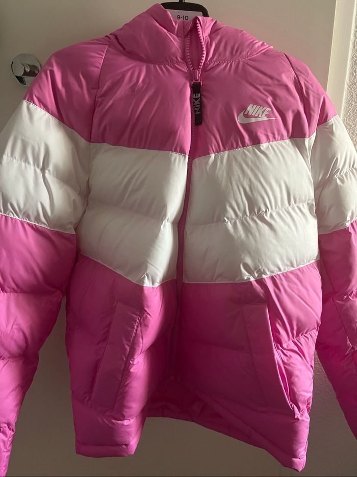 Manteau fille Nike taille 12/13 ans