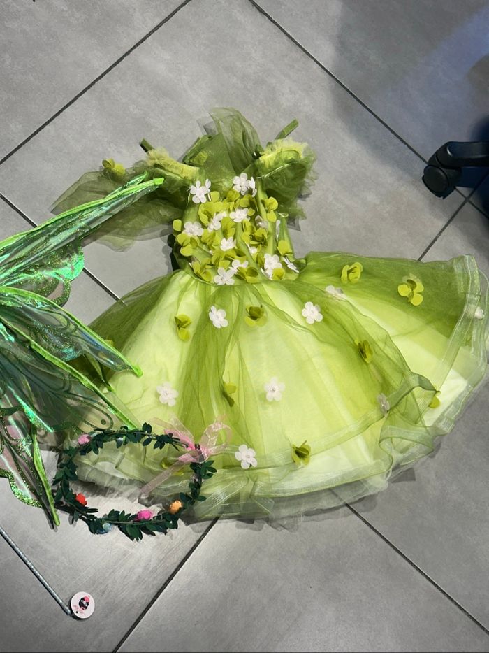 Robe déguisement fée clochette avec bandeau baguette et ailes - photo numéro 4