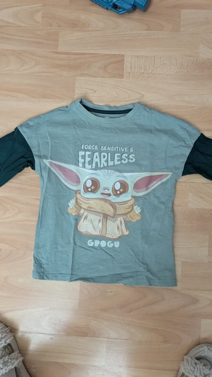 T-shirt Yoda