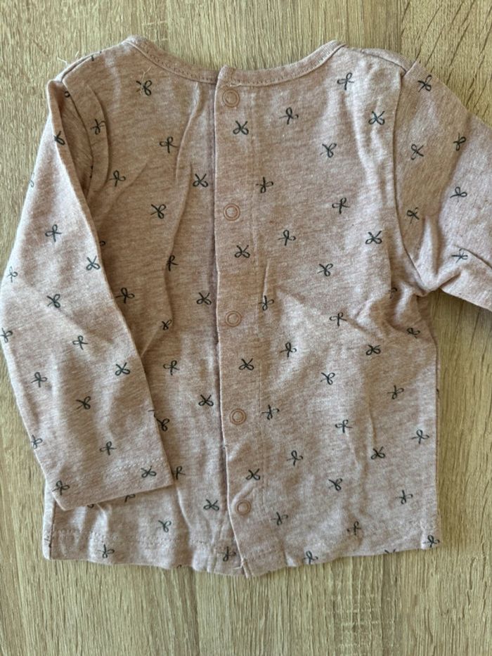 T shirt rose ML Kiabi 3 mois TBE - photo numéro 4