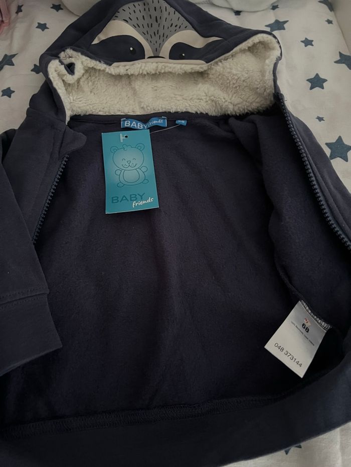 Neuf, - photo numéro 3