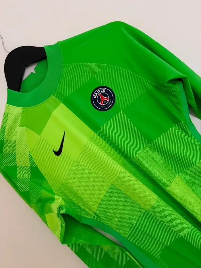Maillot Gardienne Femme Paris Saint-Germain Nike manches longues 2021-2022 – Player Issue – Taille M - photo numéro 2