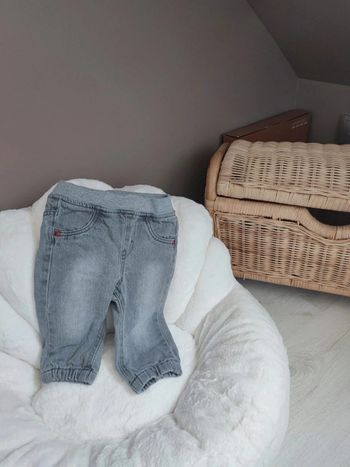 Jean bébé gris Kiabi