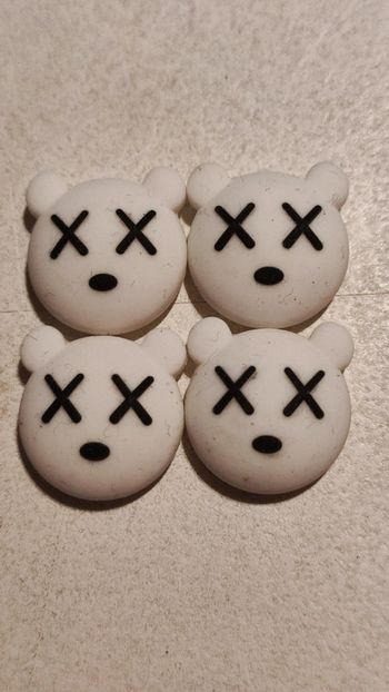 4 capuchons pour joycon switch