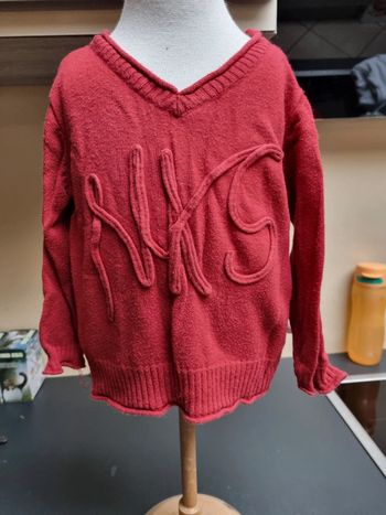 Pull rouge