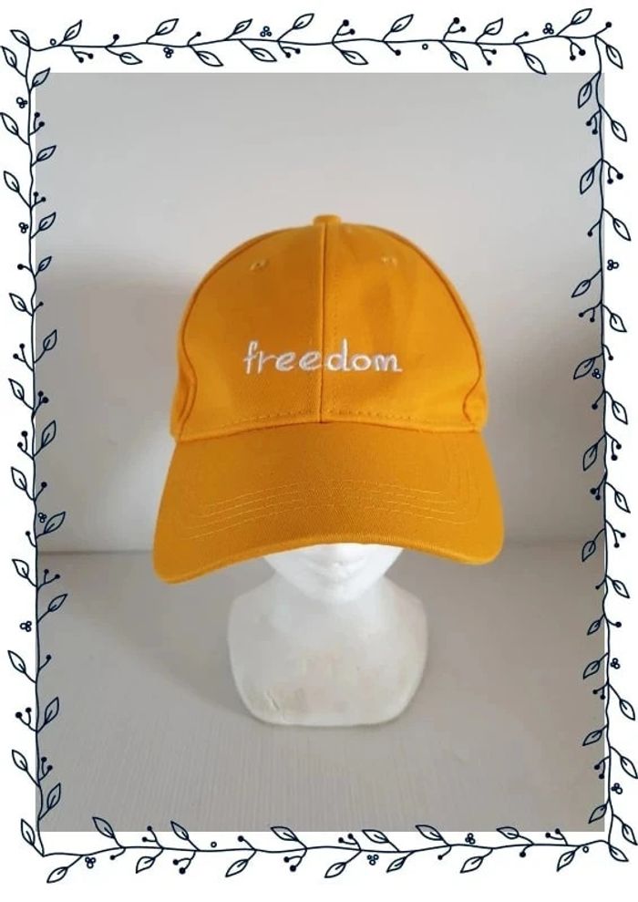 Casquette orange freedom, taille unique, très bon état