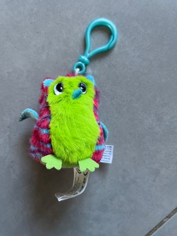 Porte clé peluche hatchimals