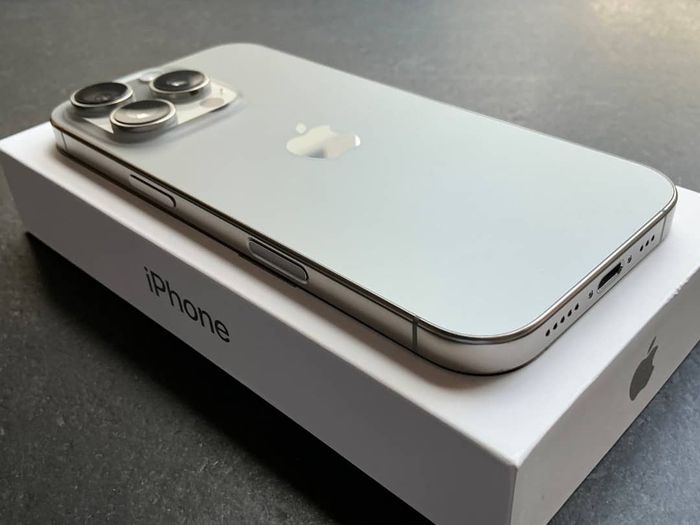 i.P.h.o.n.e 16 pro Max - photo numéro 5