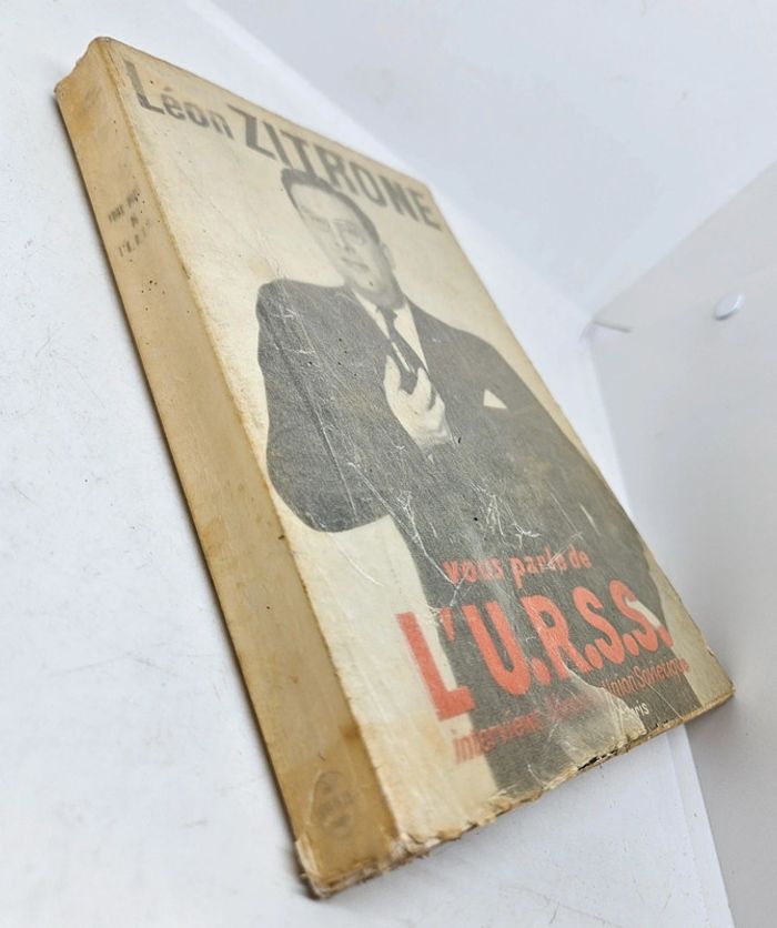 "Léon Zitrone vous parle de l'U.R.S.S. Interviews libres en Union Soviétique".
296 pages - photo numéro 5