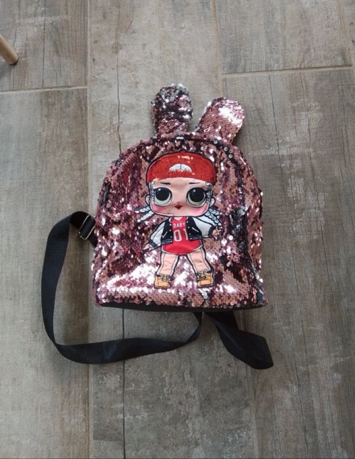 Sac à dos poupée lol