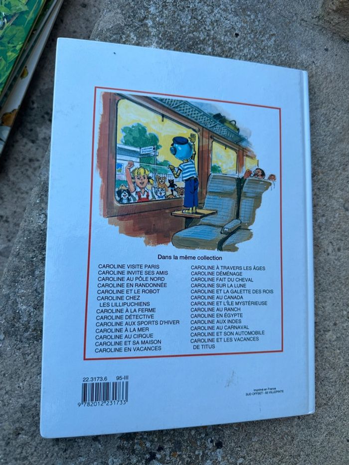 Livre difficile à trouver Caroline et les vacances de Titus robot bleu bd - photo numéro 2