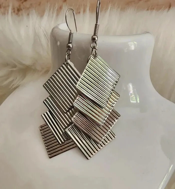 💎Boucles d’oreilles Pendantes Argenté Losanges 💎