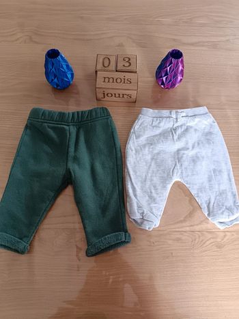 2 pantalons 3 mois