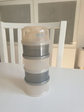 Boîte doseuse lait en poudre Nuk 