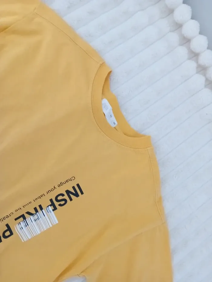 Lot 2 Tshirt garçon 8/9ans Zara 🌼🖤 - photo numéro 3