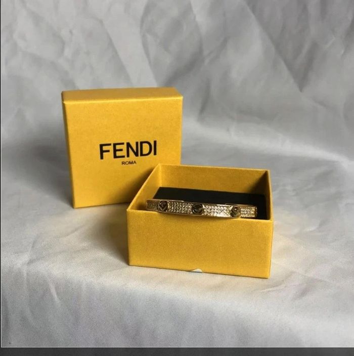 Bracelet demi jonc F sans la boite - photo numéro 2