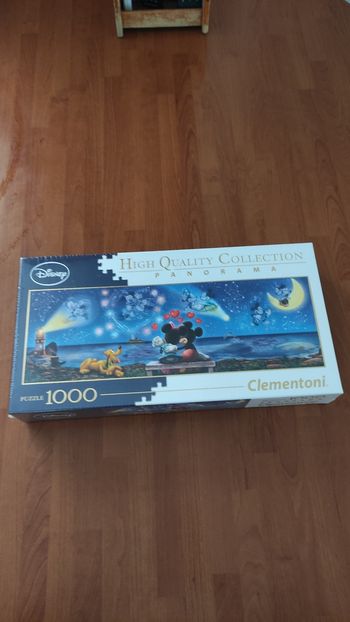Puzzle neuf 1000 pièces Disney Clementoni Mickey et Minnie
